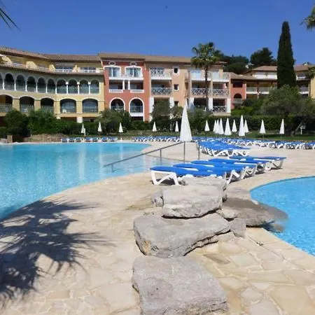 Les Issambres 2 Bedroom With Sea View * La Garonnette-Plage